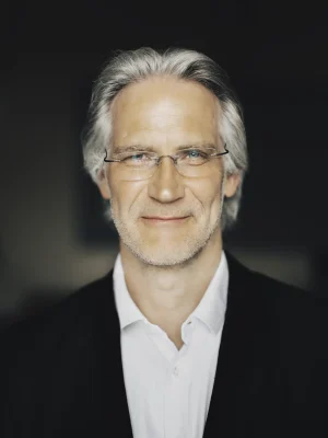 Prof. David Petersen